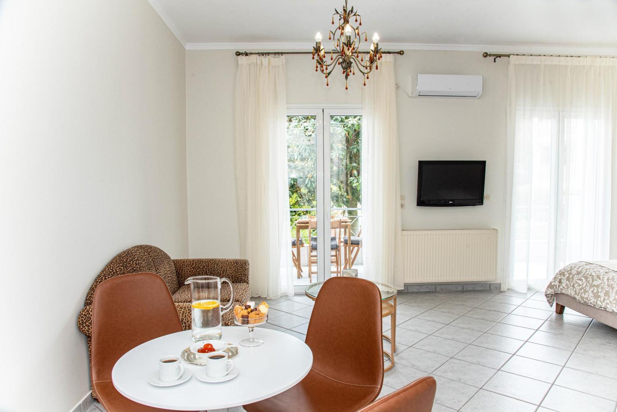 Theashomly Apartment Kastania  Exterior photo